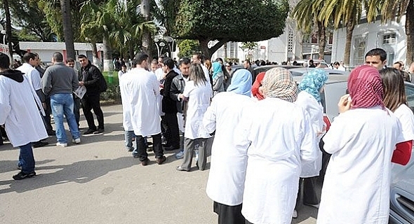 large الأطباء المختصون يعلنون عن إضراب وطني a7a87
